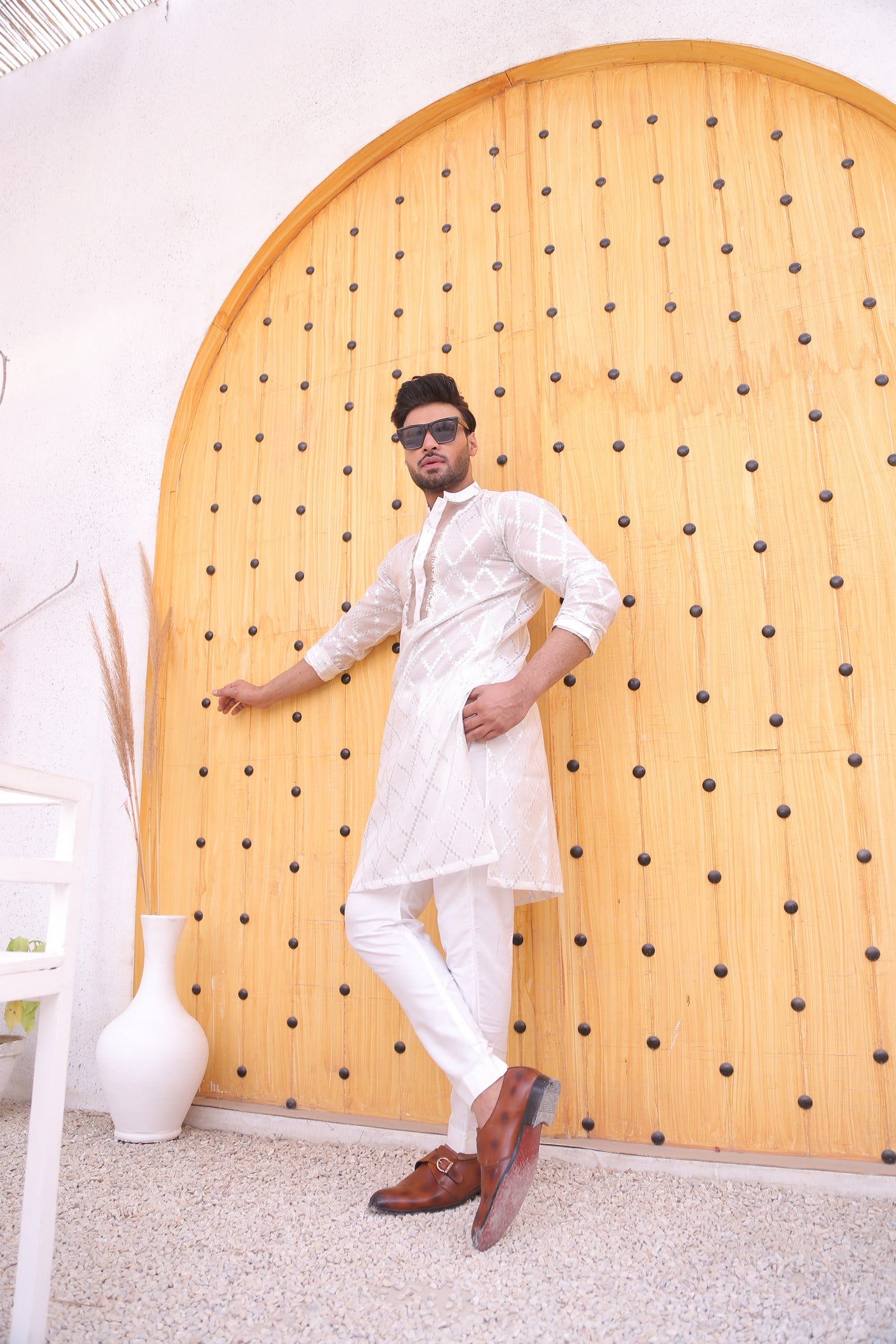 ER MR 42 White Cutt Work Self Cotton Silk Fabric Kurta Pajama Mirror Work For Men