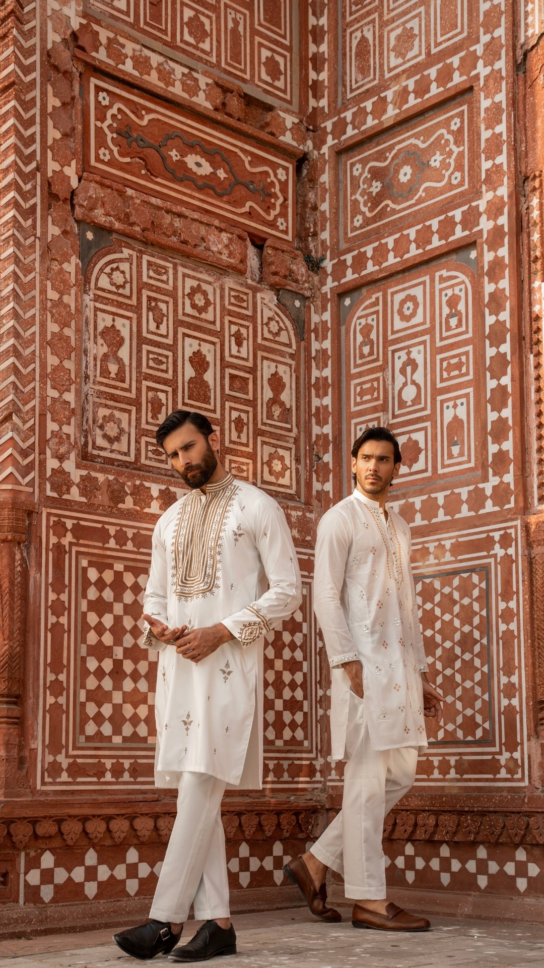 CK 734 White Chikankari Kurta For Men And Trouser