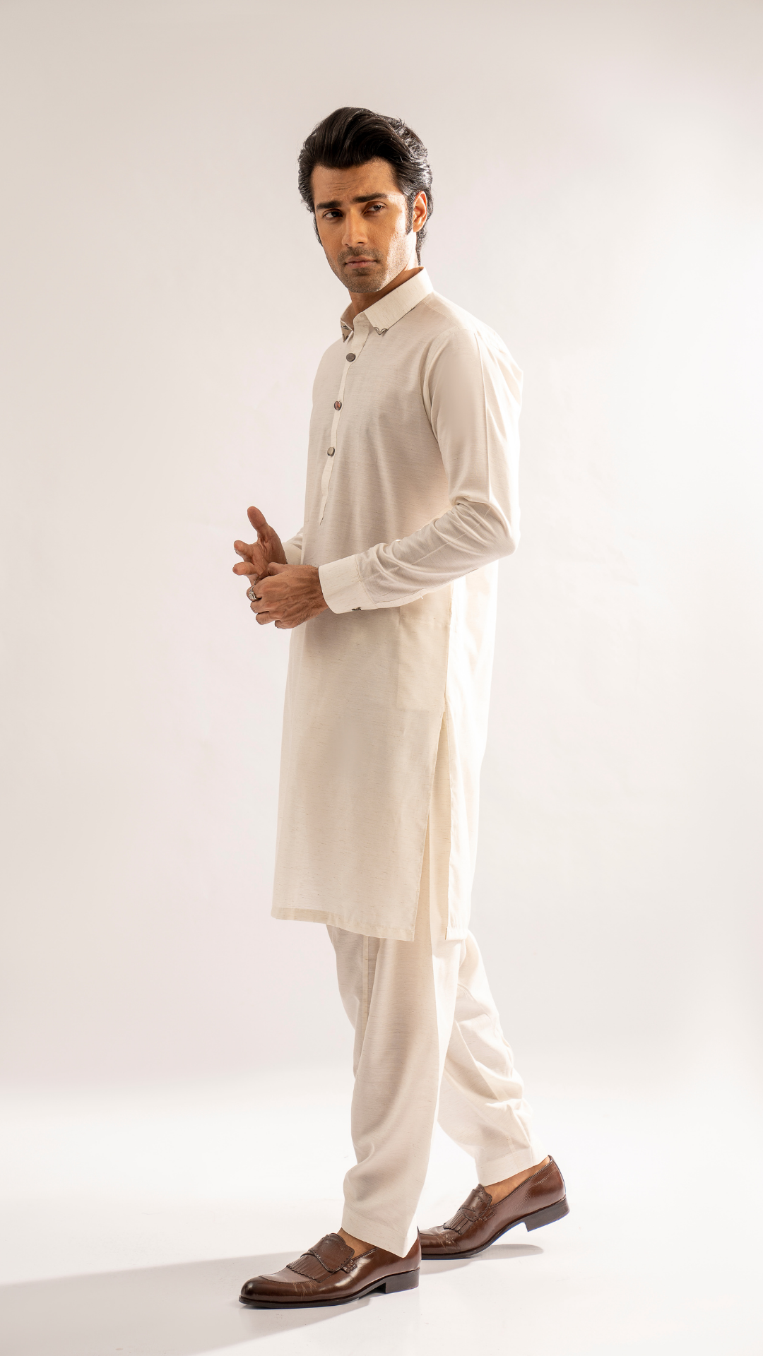 ER 699 Traditional White Kurta Shalwar For Men