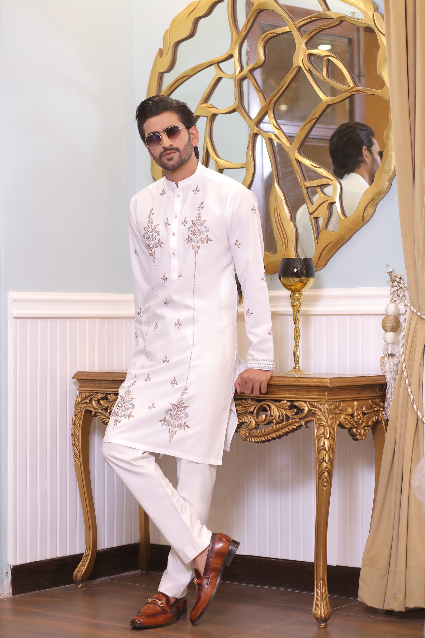 CK 717 White Kurta Pajama For Men